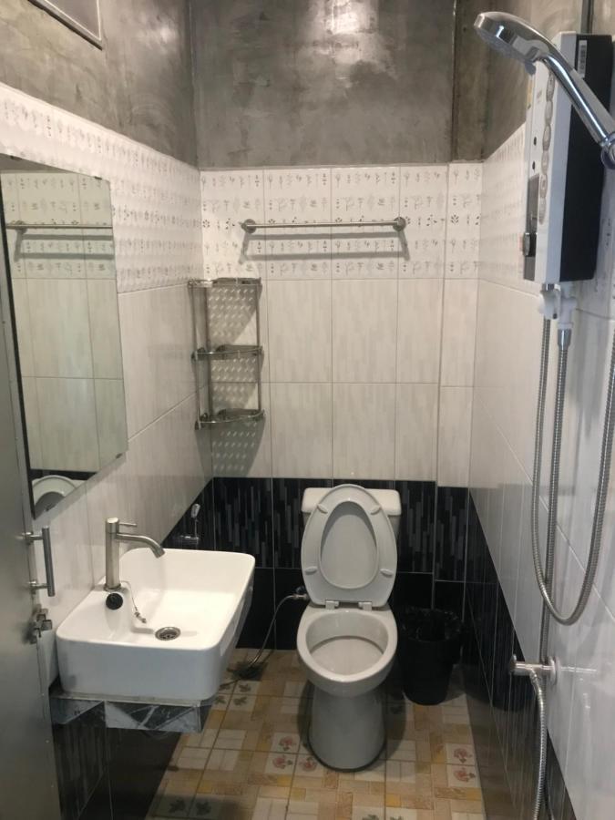 P And P'S Guesthouse Ко Тао Екстериор снимка